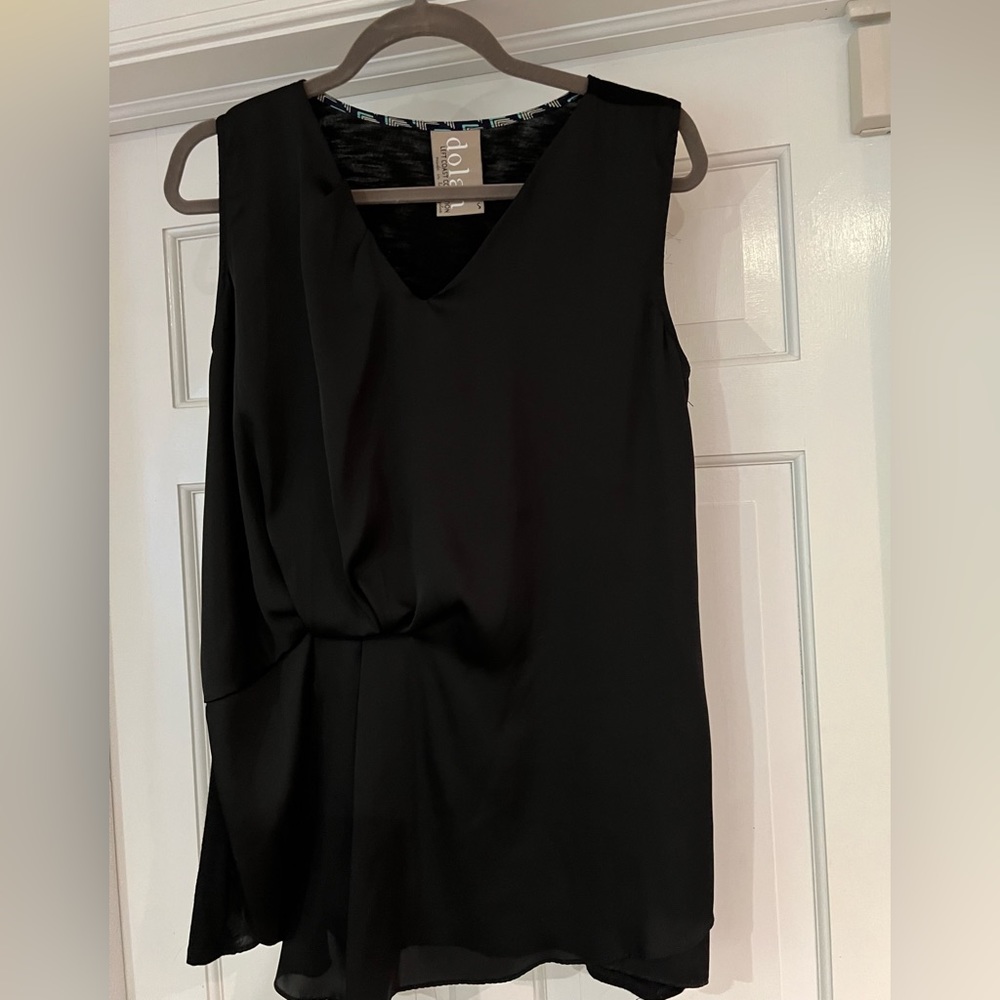 Dolan - Picture 8 of 11